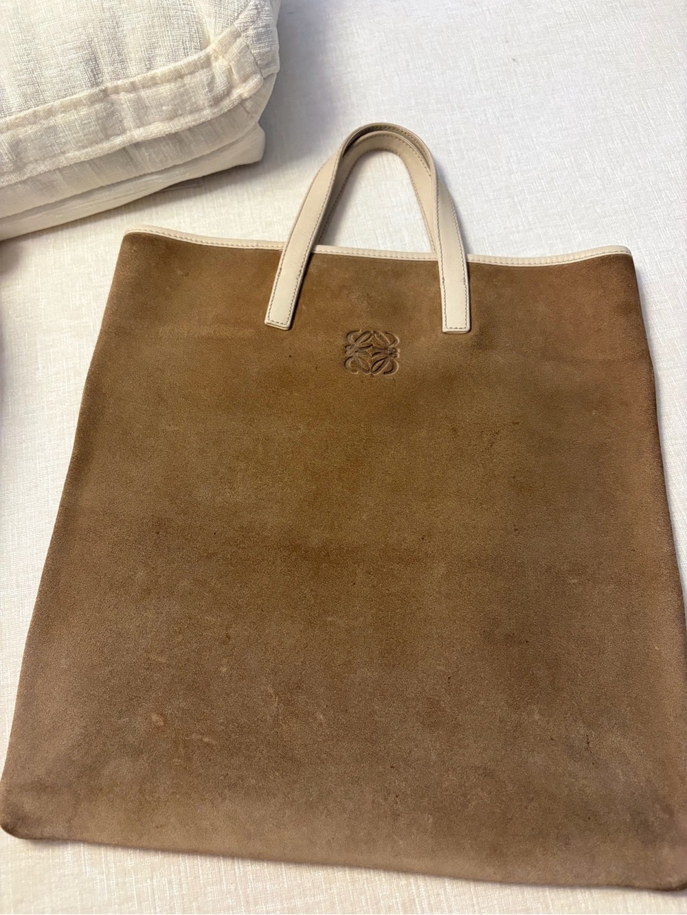 authentic stunning LOEWE Suede Tote Bag – Dust Bag Included - Picture 11 of 11